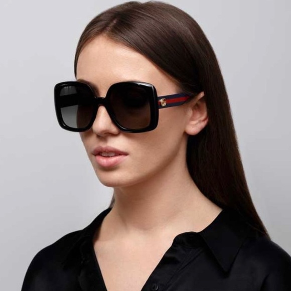NEW GUCCI GG0713S 001 OVERSIZED SQUARE WOMEN’S SUNGLASSES GUCCI GG0713S - Picture 7 of 12